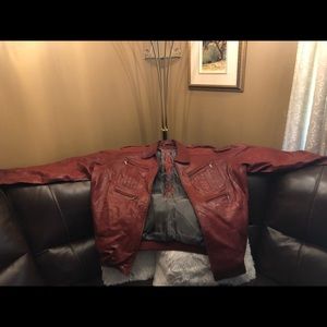 Red  leather Pelle Pelle size 56
